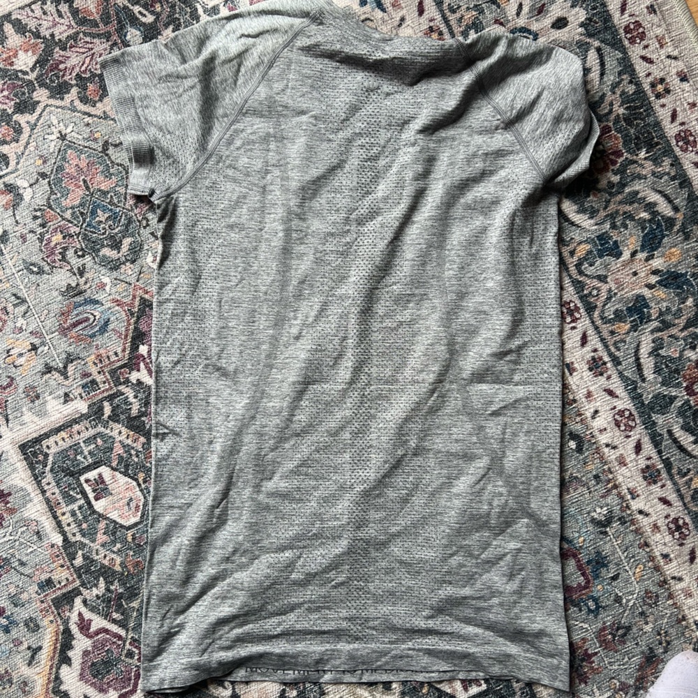 Lululemon Swiftly Shirt